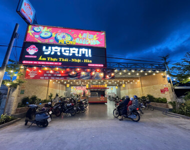 Gia công kiot bán hàng chuyên nghiệp — Thiết kế · Sản xuất · Lắp đặt